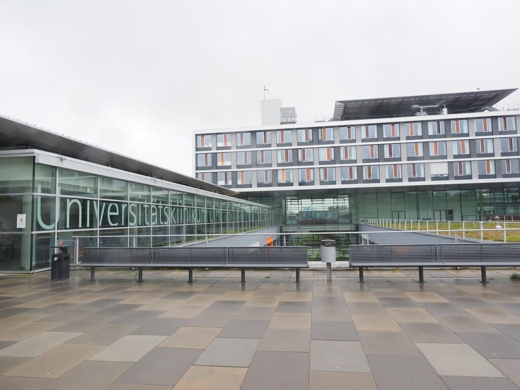 university hospital ulm, university hospital, ulm, building, uni ulm, university, university of ulm, architecture, medical faculty, university medicine, health care, clinic, hospital, forecourt, entrance, university, university, hospital, hospital, hospital, hospital, hospital